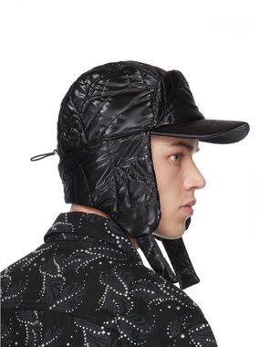 We11done Quilted Hat